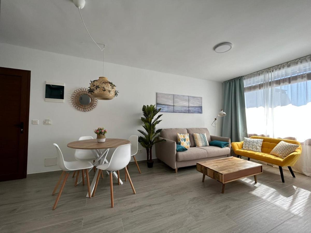 Apartamento Jameos-Los Molinos Costa Teguise, Lanzarote Luaran gambar